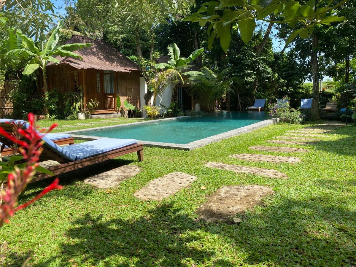 Mahamustika Riverside Canggu Exterior foto