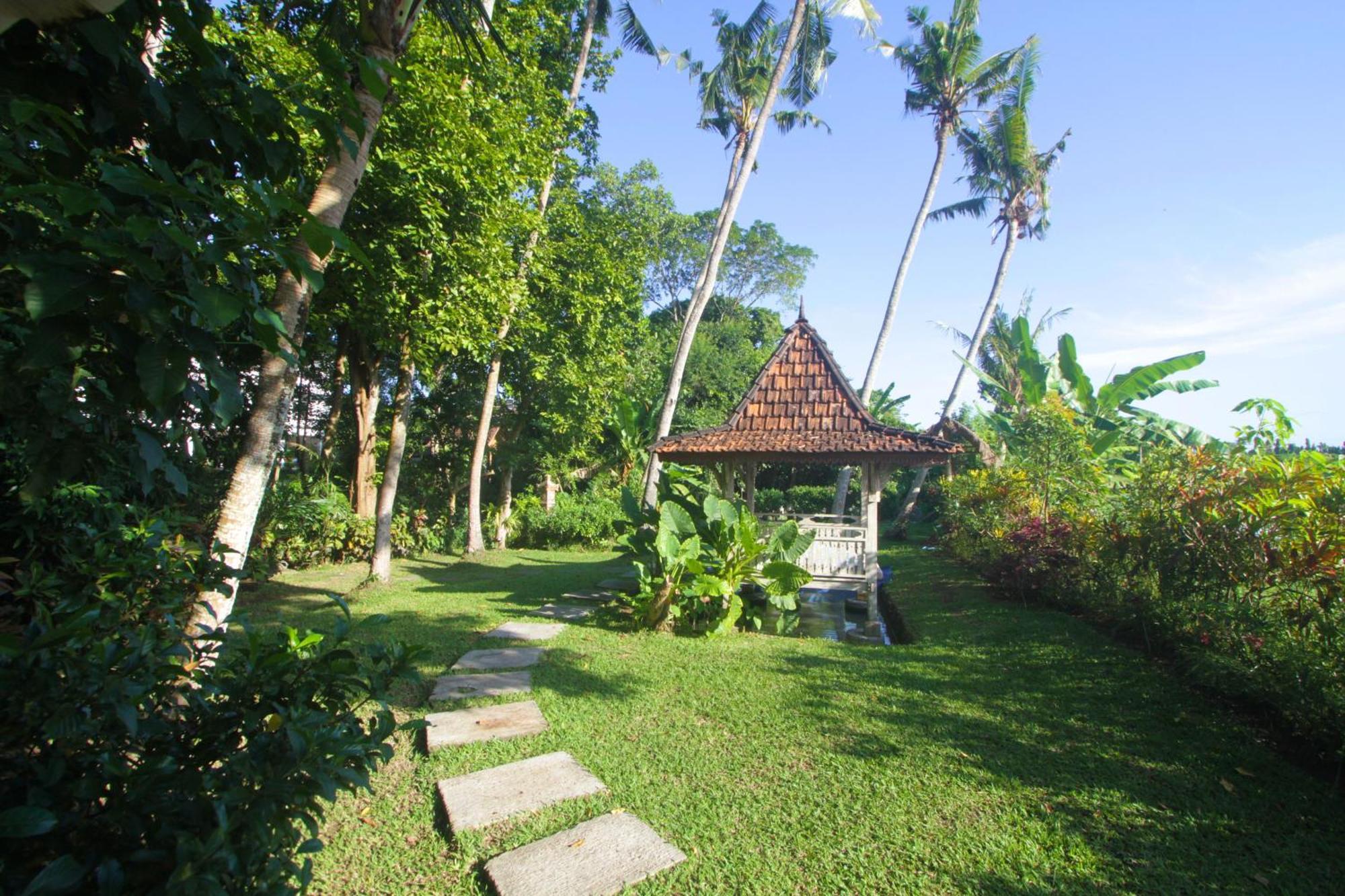 Mahamustika Riverside Canggu Exterior foto