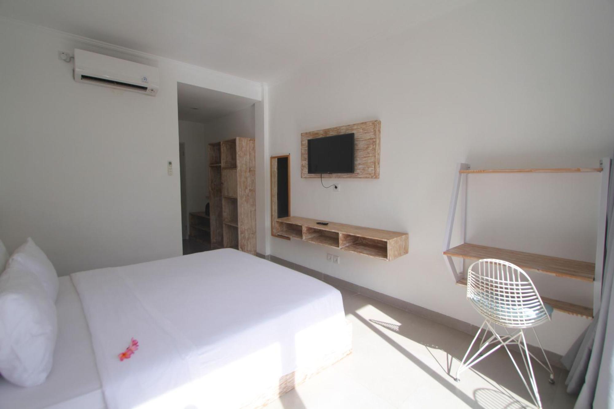 Mahamustika Riverside Canggu Exterior foto