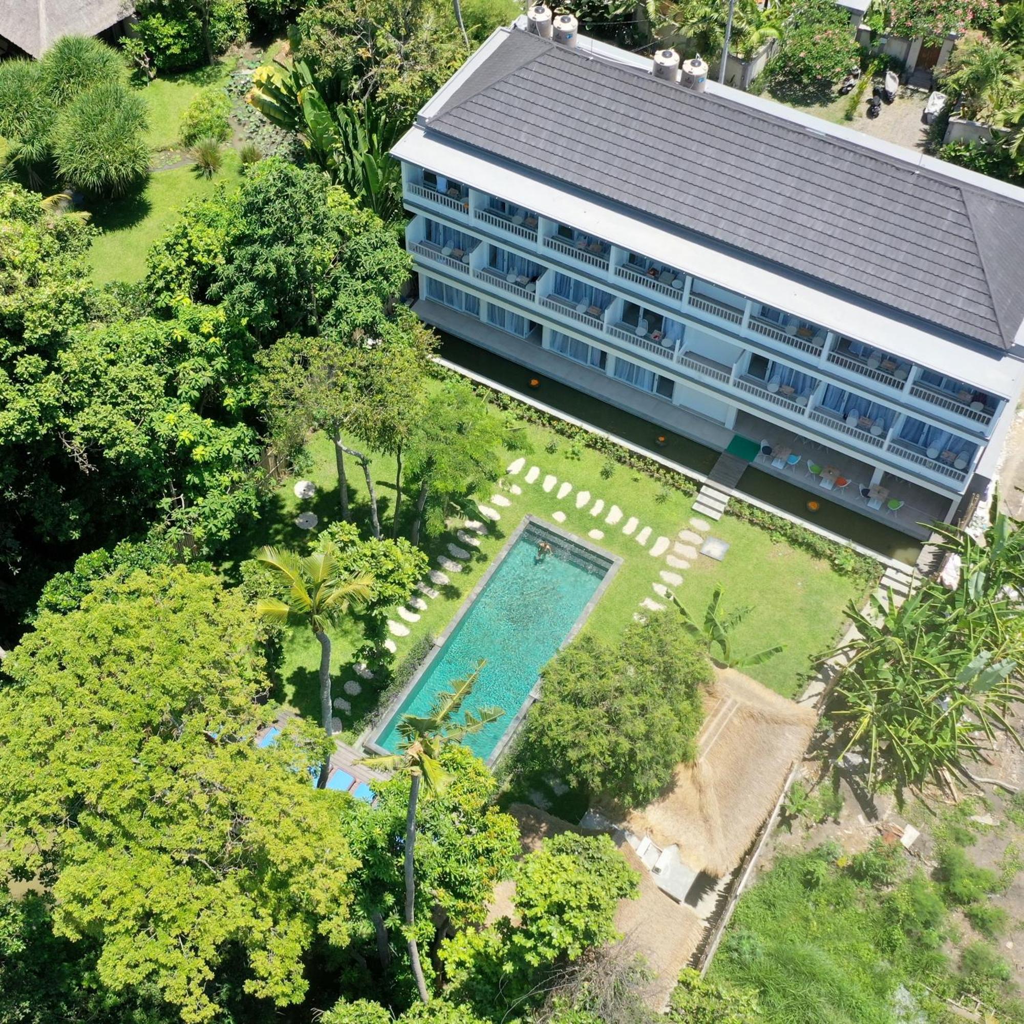 Mahamustika Riverside Canggu Exterior foto